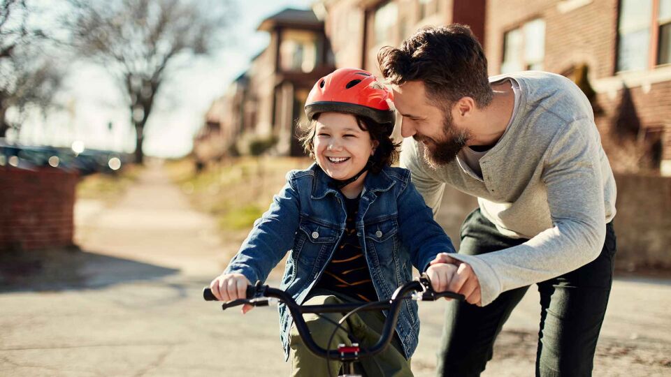 Fahrrad_shutterstock_2348795189 - © shutterstock